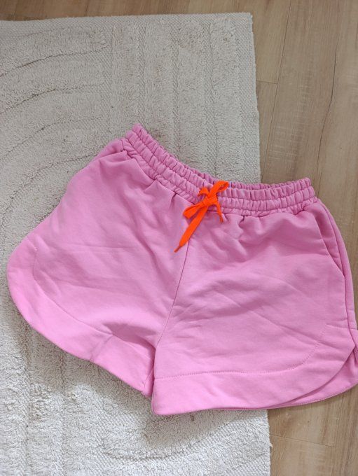 Short molleton rose ou blanc