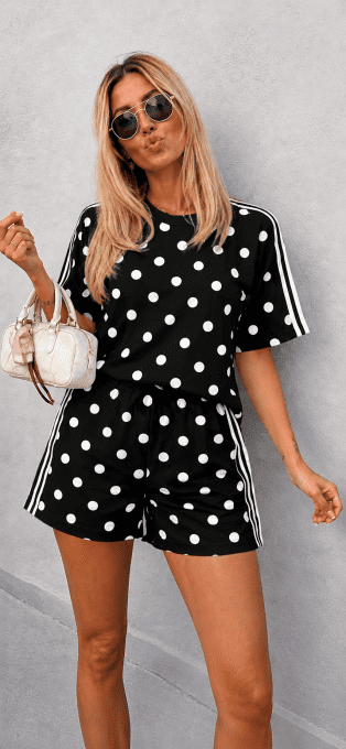 Ensemble tee shirt + short à pois et bandes divers coloris 