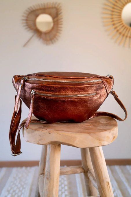 Sac banane en cuir brillant véritable , divers coloris 
