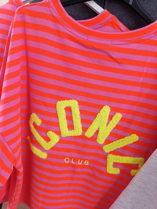Top rayé tendance Inscription Iconic Club