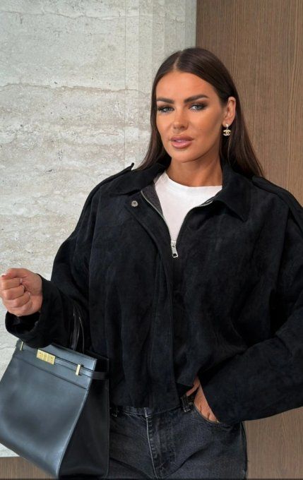 Veste courte tendance en suédine divers coloris 