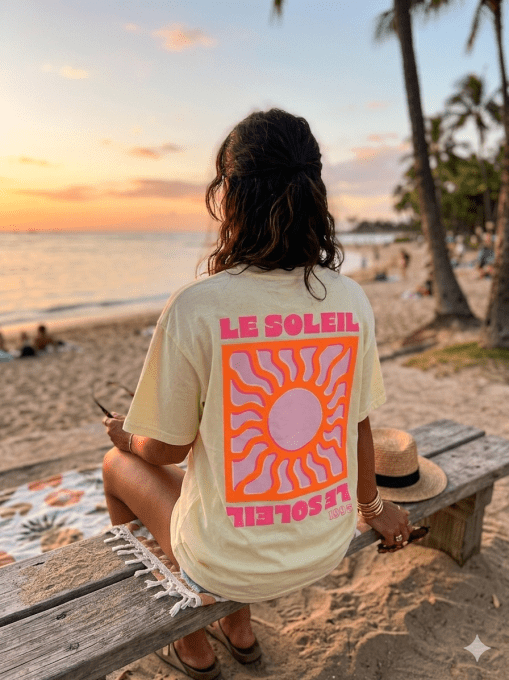 Tee shirt blanc  inscription le soleil ☀️ -